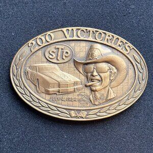Commemorative Richard Petty medal -  STP 30th Anniversary